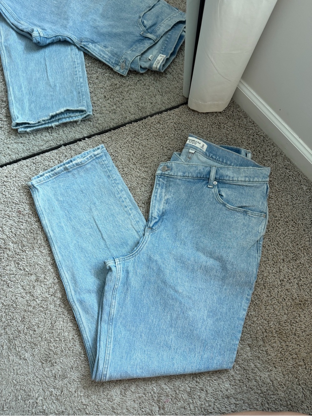 Abercrombie & Fitch The 90s Straight High Rise Curve Love Crossover Waist 16L